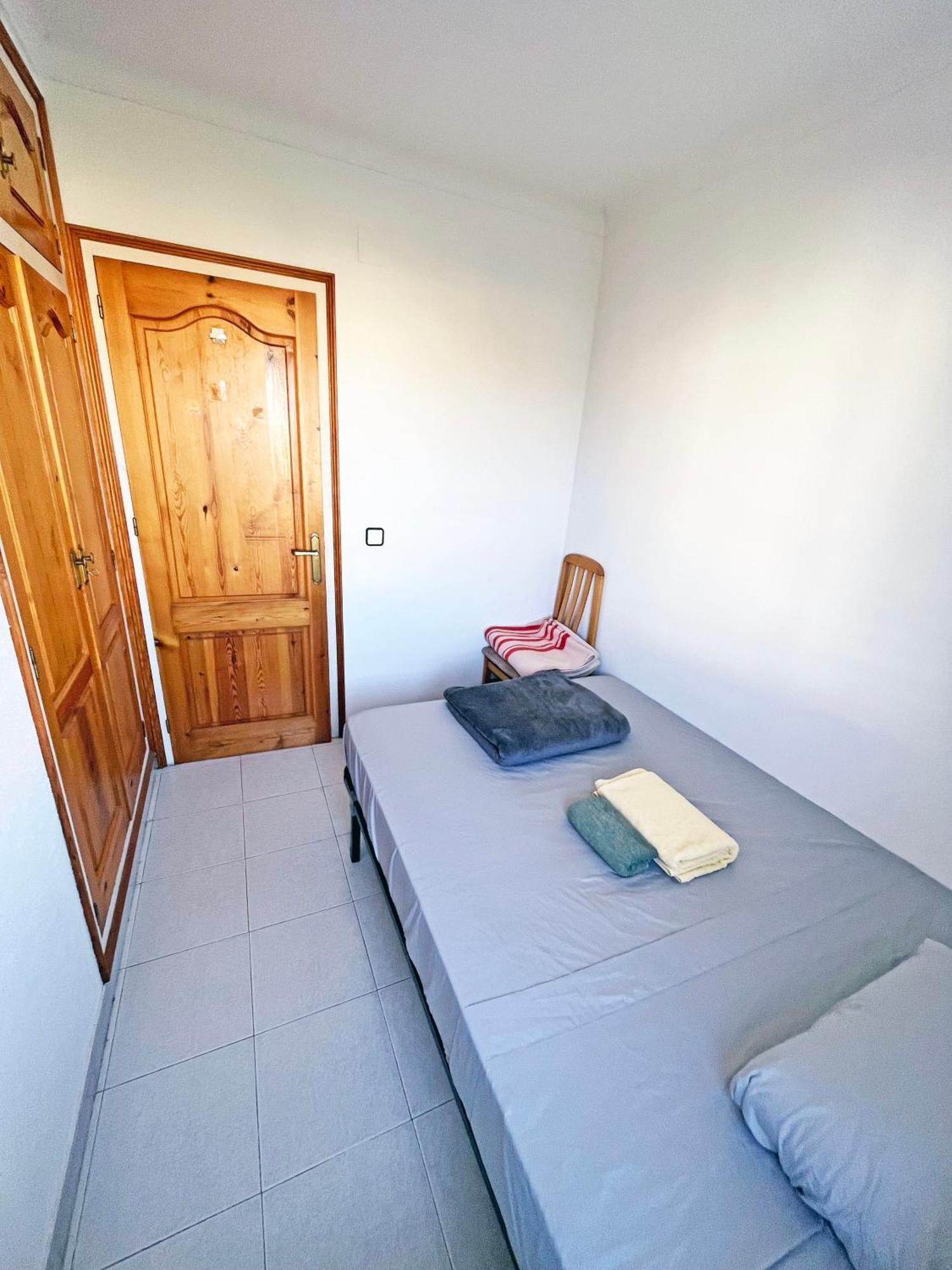 Apartamento De 3 Habitaciones En El Centro L' Escala Exterior foto